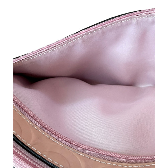 COACH Peyton OP Art Go-Go Pink Tulle Patent Leather Embossed Zip Wristlet F49883 - Picture 5 of 9